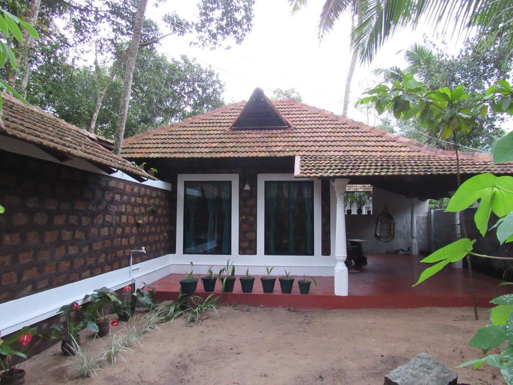 Marari Dreamz Villa Alappuzha Exterior photo